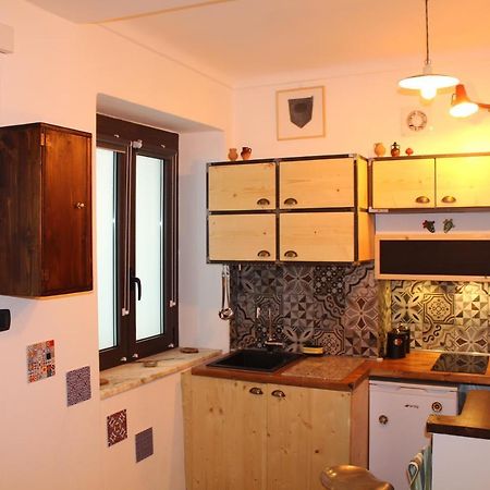 L'ango-letto industriale del Qadrilatero Romano Torino Esterno foto